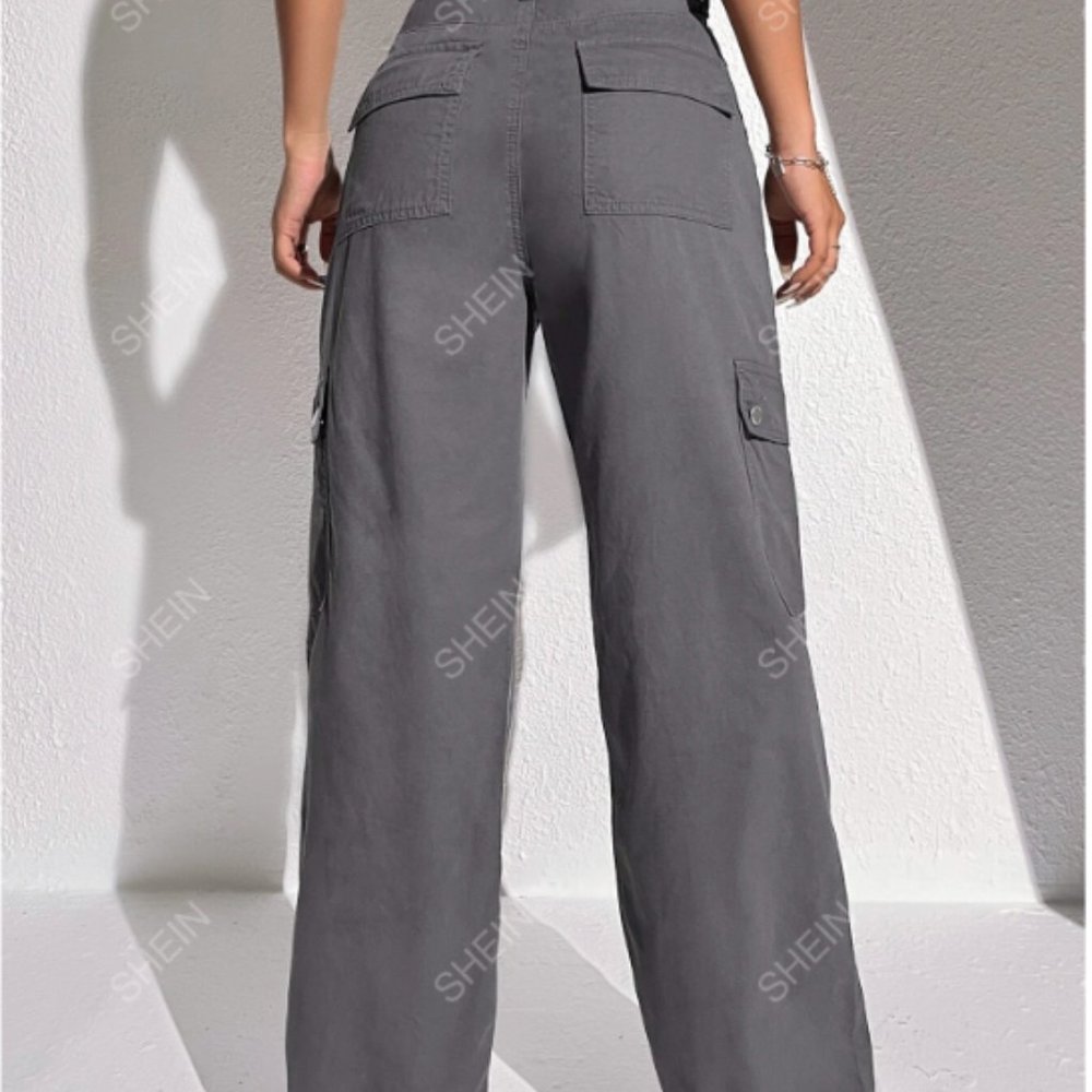 LOWEST PRICE-SHEIN EZwear Summer Outfits Grey Flap Pocket Cargo Jeans - Picture 2 of 2